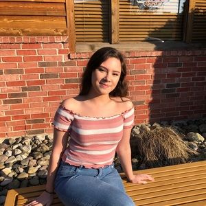 Meet your Posher, Ariana
